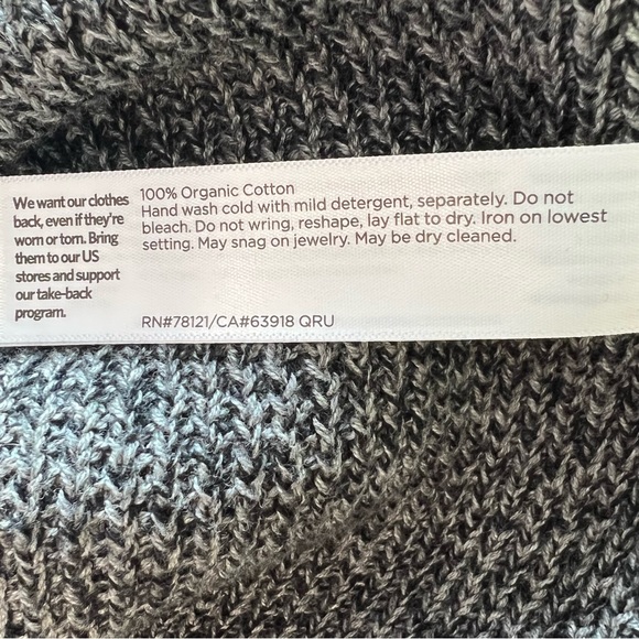 Eileen Fisher 100% Organic Cotton High Collar Button Closure Sweater Size M - Picture 8 of 9